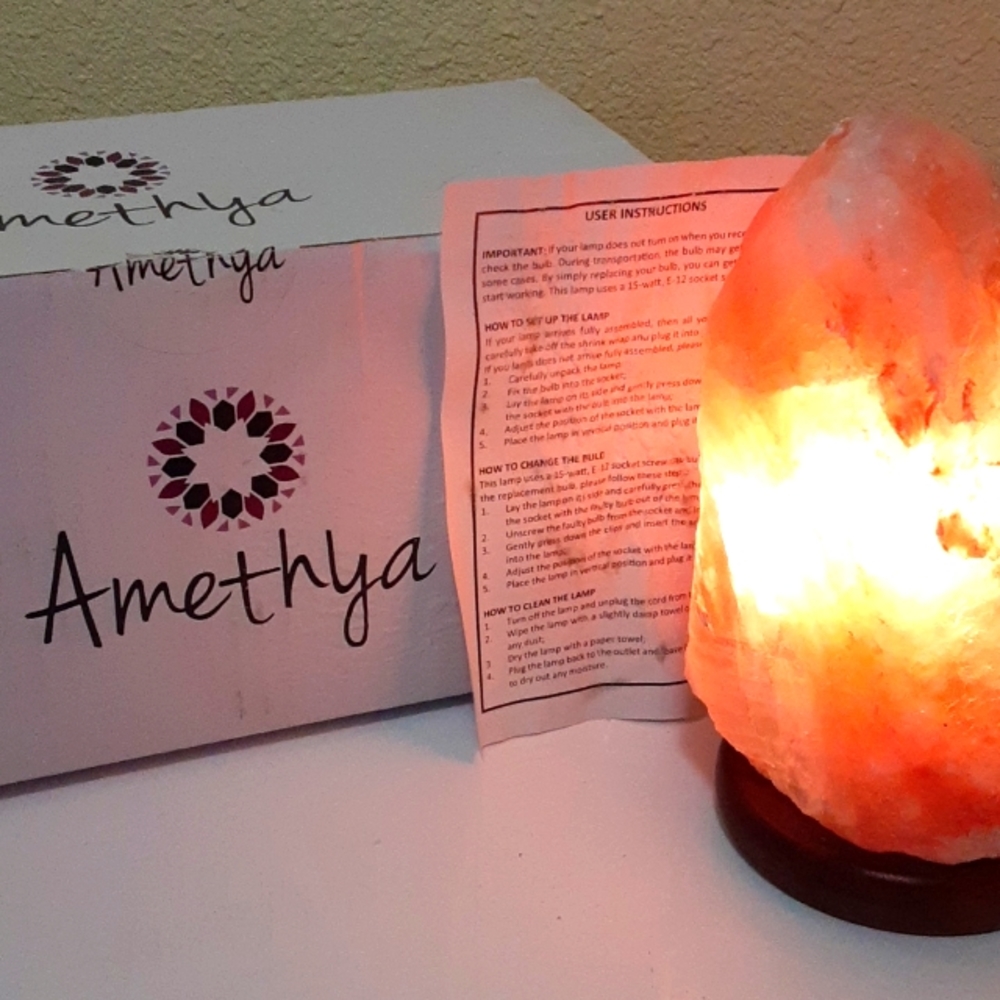 Amethya, Natural Himalayan Salt Lamp on Wood Base - Picture 11 of 12